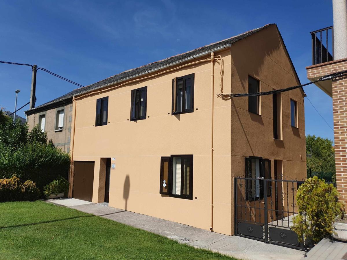 הוילה פונפרדה Casa Carreira Bierzo מראה חיצוני תמונה
